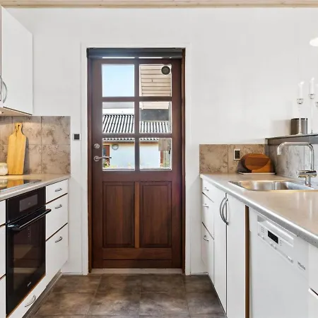 Kerstin - 400m From The Sea By Interhome Ronde
