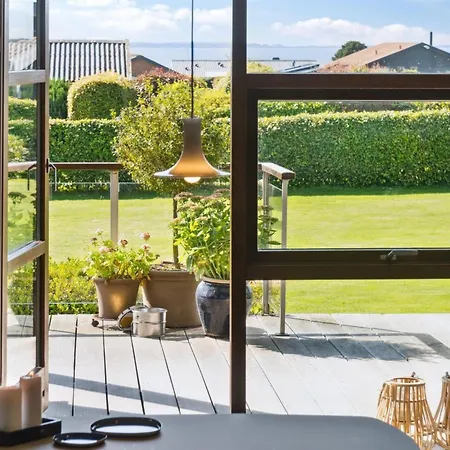Kerstin - 400m From The Sea By Interhome * Rønde